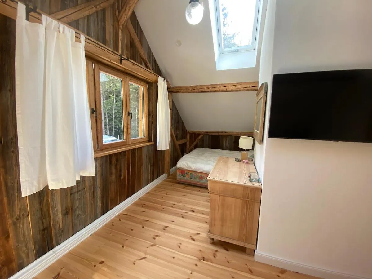 Das Hexenhaus: Haus Im Wald Rinchnach